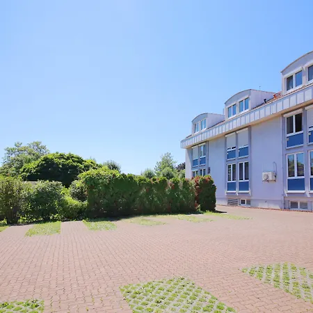 Kick Hotel Rauenberg (Baden-Wurttemberg)