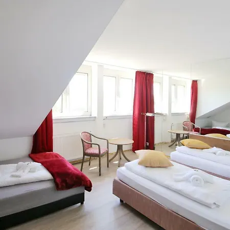 Hotel Kick Rauenberg (Baden-Wurttemberg)