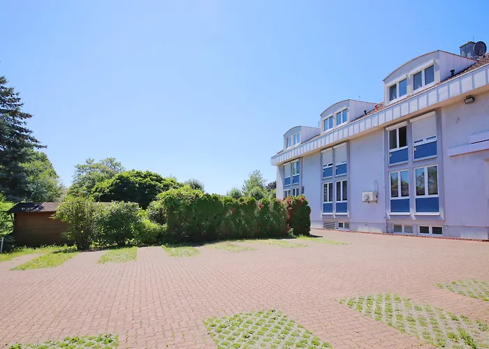 Kick Hotel Rauenberg (Baden-Wurttemberg)